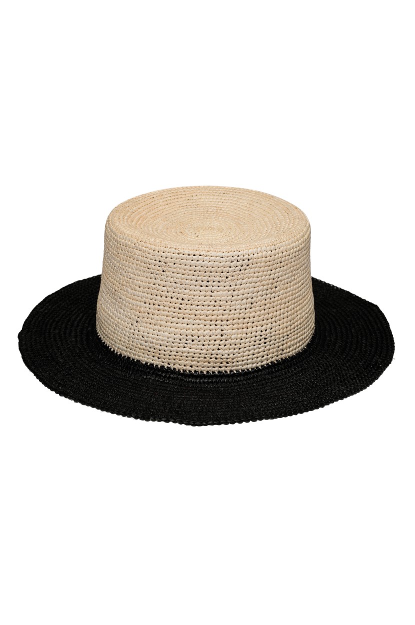 Rusticana hat